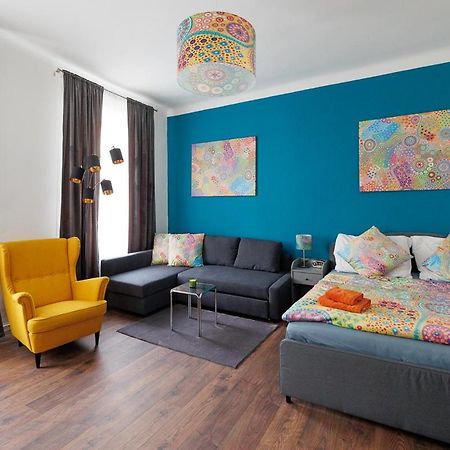 New Shalalaliving Vienna Spacious Home For Family & Friends Экстерьер фото