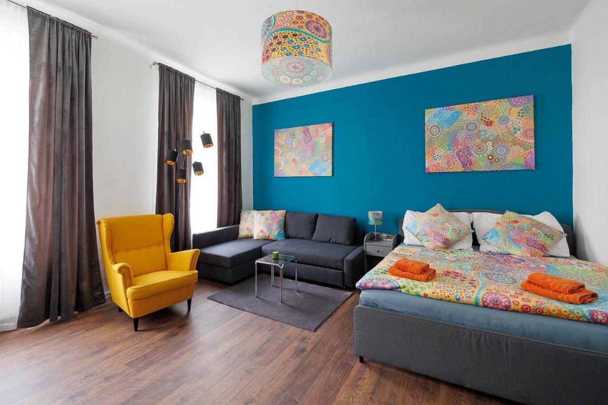 New Shalalaliving Vienna Spacious Home For Family & Friends Экстерьер фото